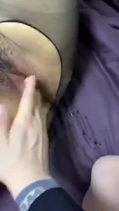 扣喷背着老公出来约会的少妇