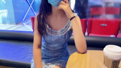 遥控震动，人越多越兴奋，不由自主的抖腿了