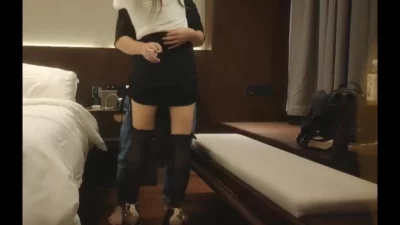 极品眼镜兔女郎装黑丝高跟鞋深喉口交接电话各种姿势干